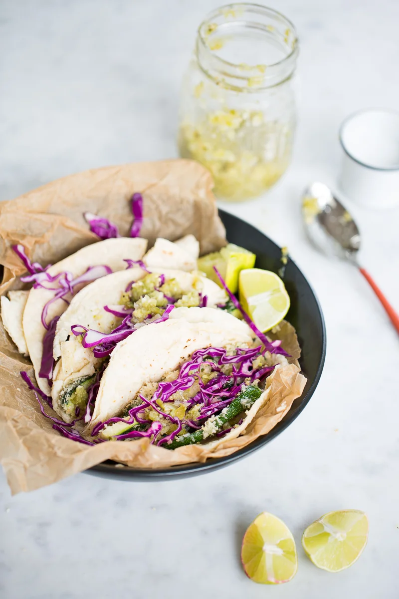 Tacos de calabacin (zucchini) empanizada