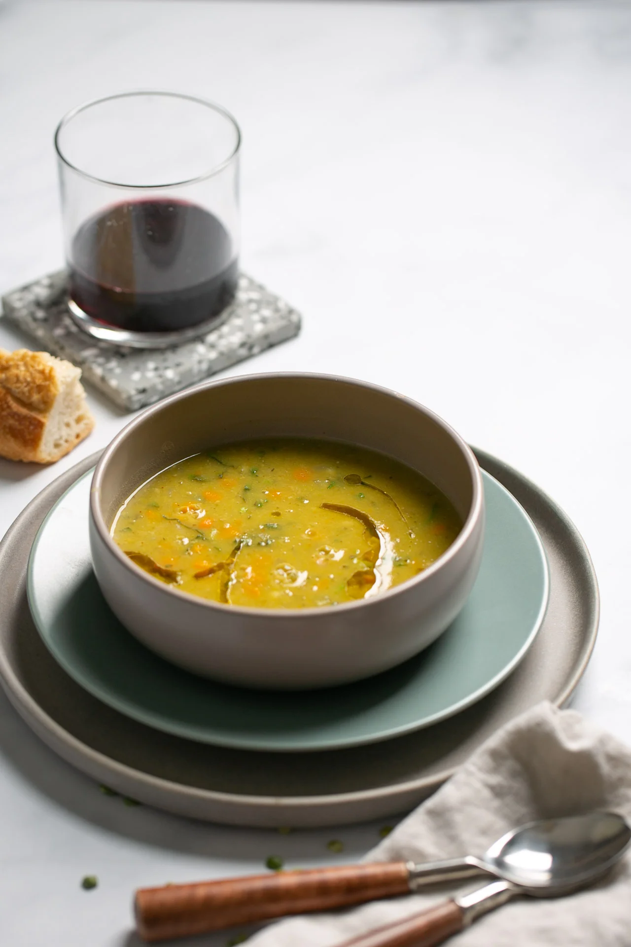 La mejor sopa de chícharo seco vegana - Piloncillo y Vainilla