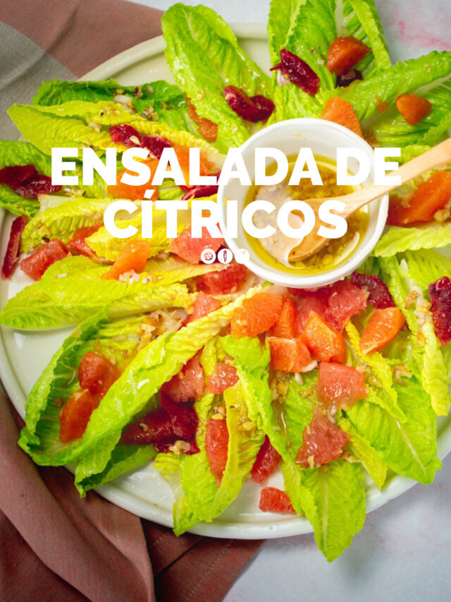 ENSALADA DE CÍTRICOS CON ADEREZO DE NUEZ